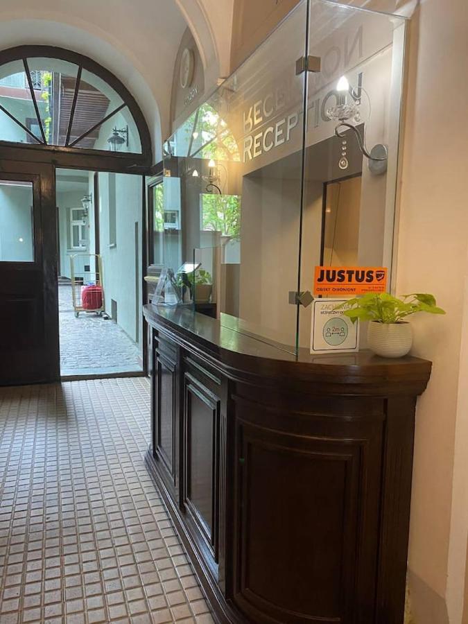 Apartamenty Dobra Noc Przy Wawelu 2 Bedrooms Krakow Exterior photo
